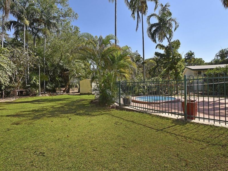 40 Chin Gong Circuit, Driver NT 0830