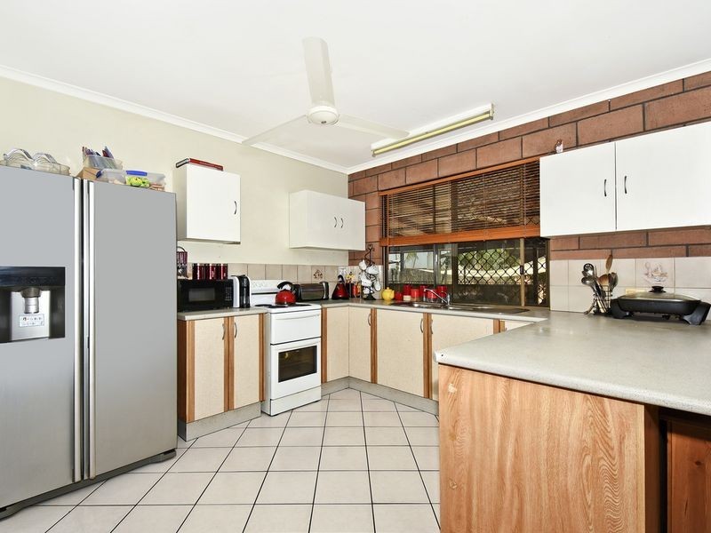4 Rennie Court, Moulden NT 0830