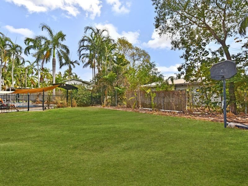 4 Rennie Court, Moulden NT 0830