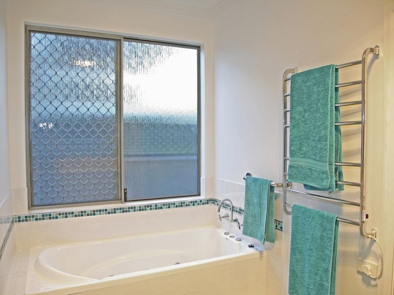 674 Geographe Bay Esplanade, Broadwater WA 6280