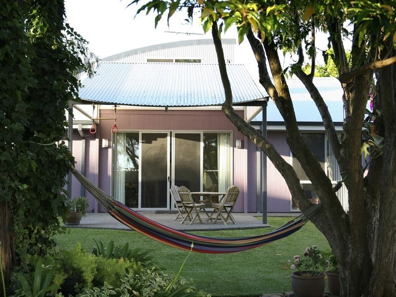 674 Geographe Bay Esplanade, Broadwater WA 6280