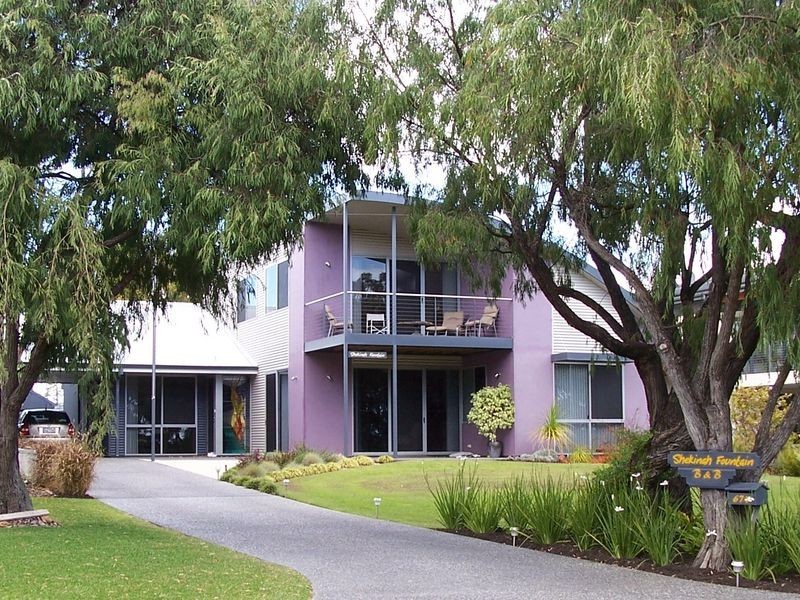 674 Geographe Bay Esplanade, Broadwater WA 6280