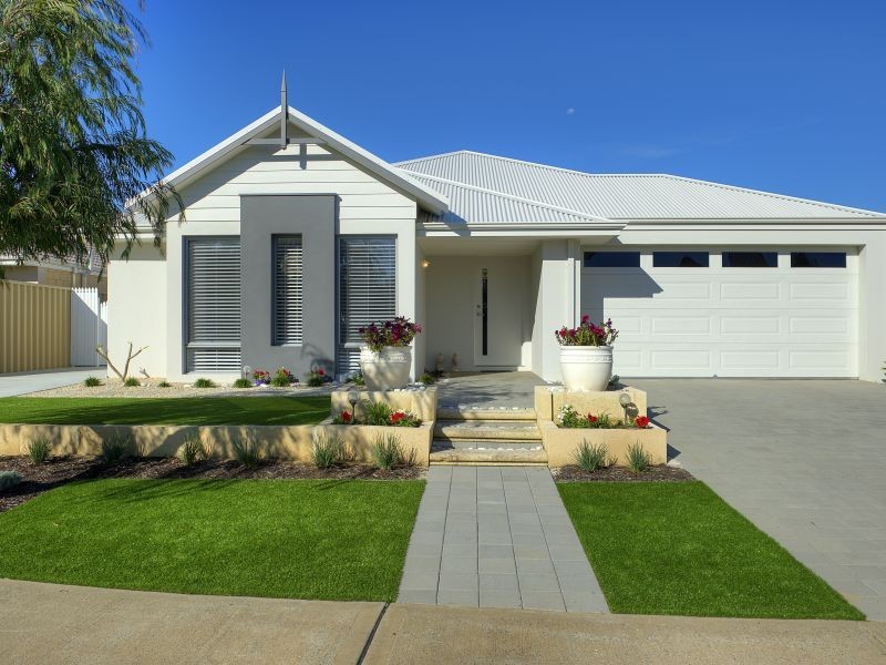 8 Finch Street, Broadwater WA 6280