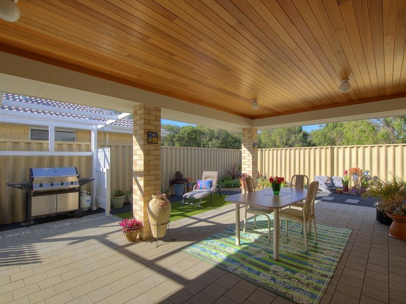 8 Finch Street, Broadwater WA 6280