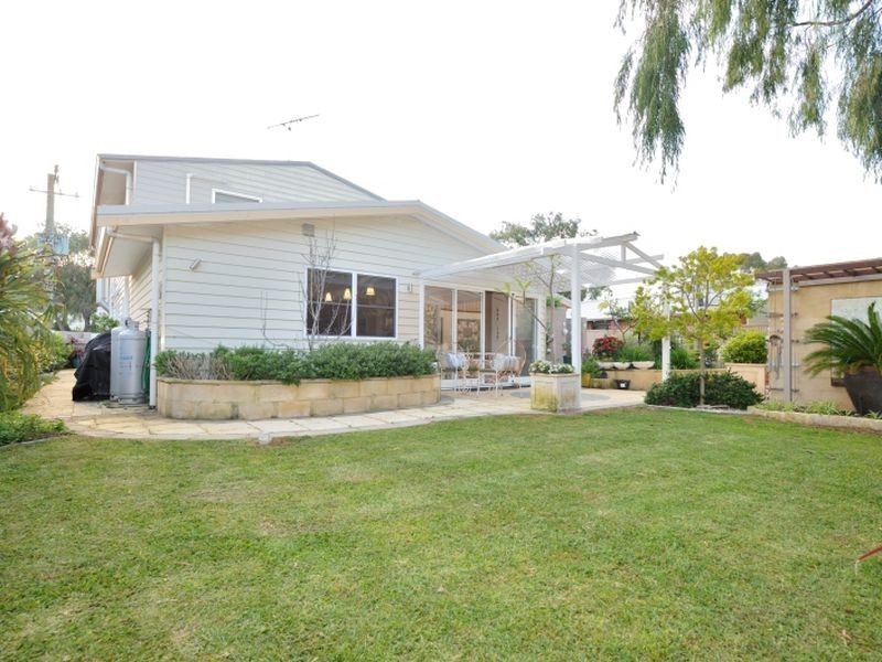 14 Newtown Beach Road, Abbey WA 6280