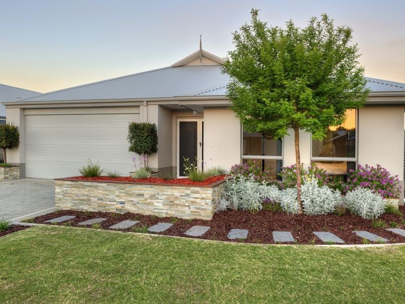 23 Callitris Crescent, Abbey WA 6280