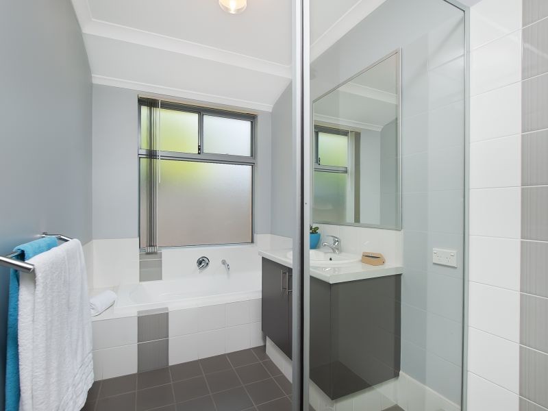 23 Callitris Crescent, Abbey WA 6280