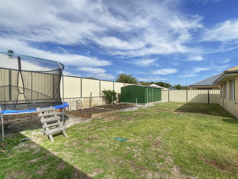 10 Werloo Approach, Capel WA 6271