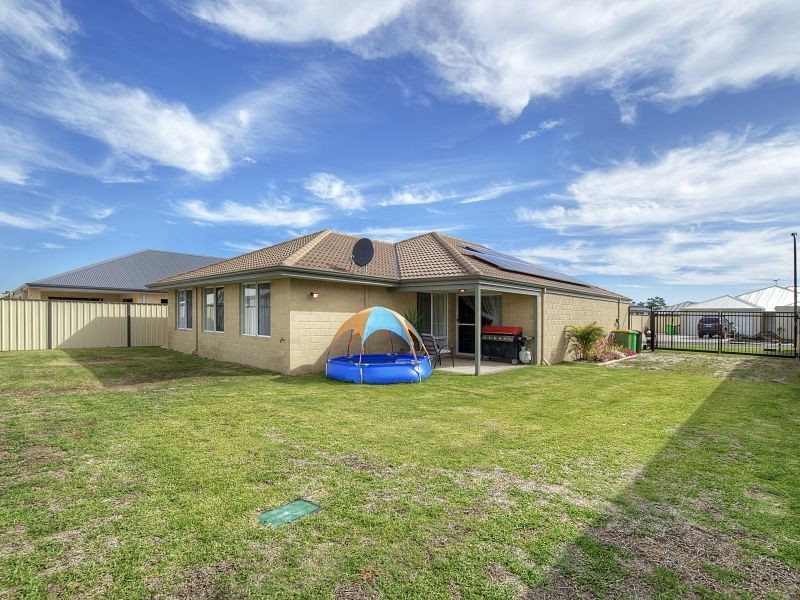 10 Werloo Approach, Capel WA 6271
