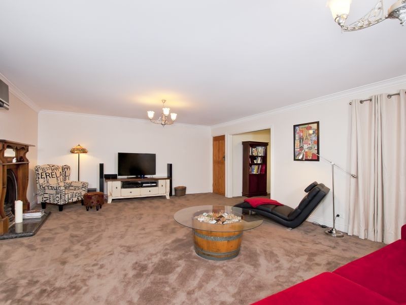 21 Uligugalup Road, Yalyalup WA 6280