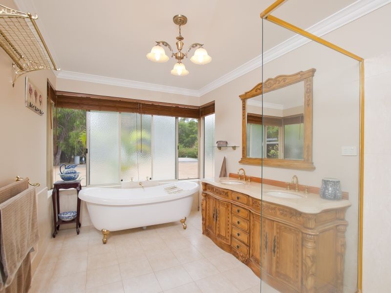 21 Uligugalup Road, Yalyalup WA 6280