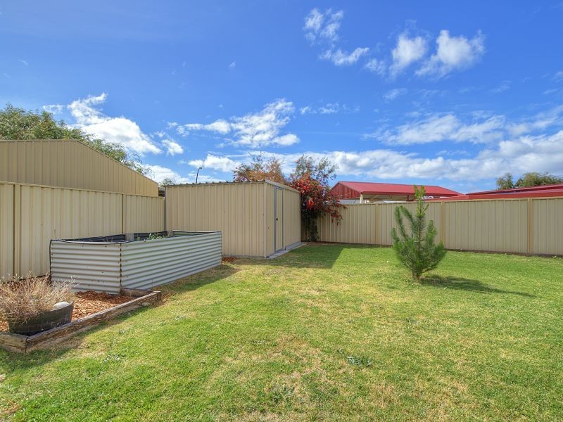 66 Lancaster Drive, West Busselton WA 6280