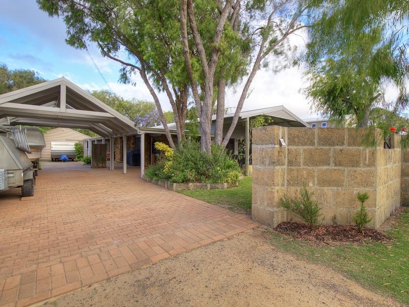 12 Newtown Beach Road, Abbey WA 6280