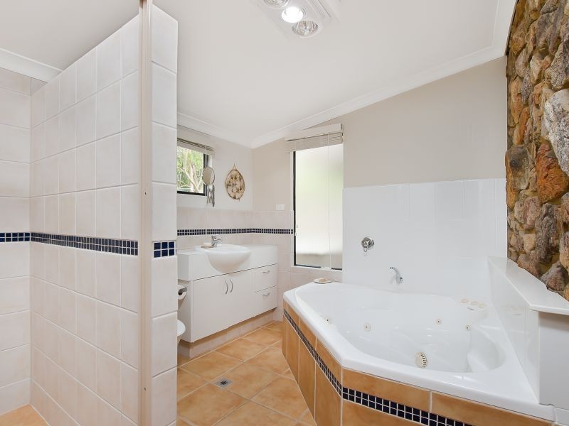 12 Newtown Beach Road, Abbey WA 6280