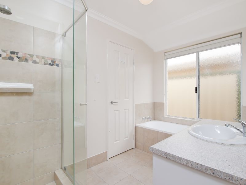 24 Alice Street, Yalyalup WA 6280