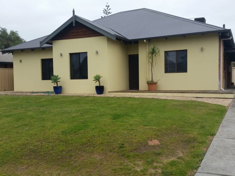 167A Marine Terrace, Geographe WA 6280