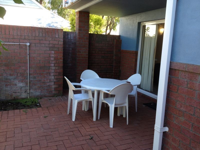 Villa 49/1 Holgate Road, Broadwater WA 6280