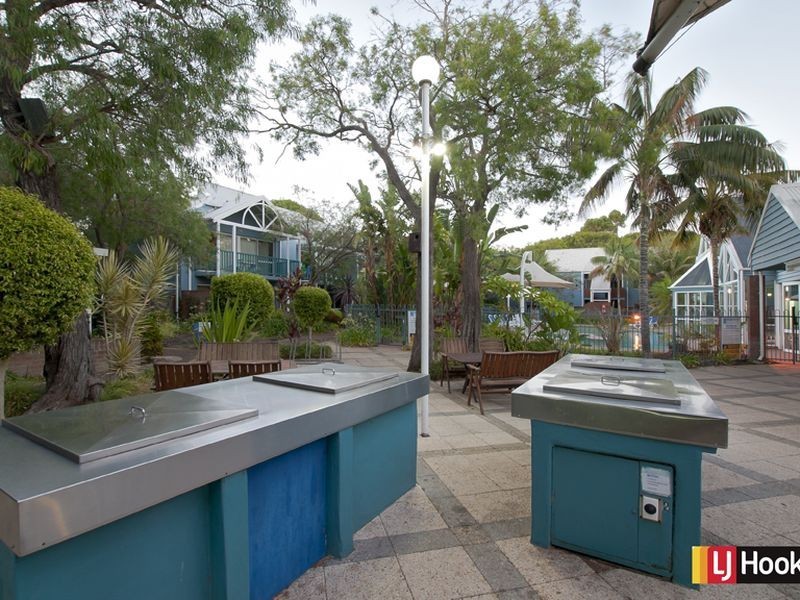 Villa 49/1 Holgate Road, Broadwater WA 6280