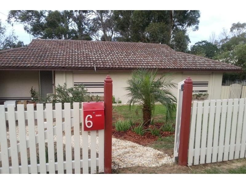 6 Jacaranda Crescent, Withers WA 6230