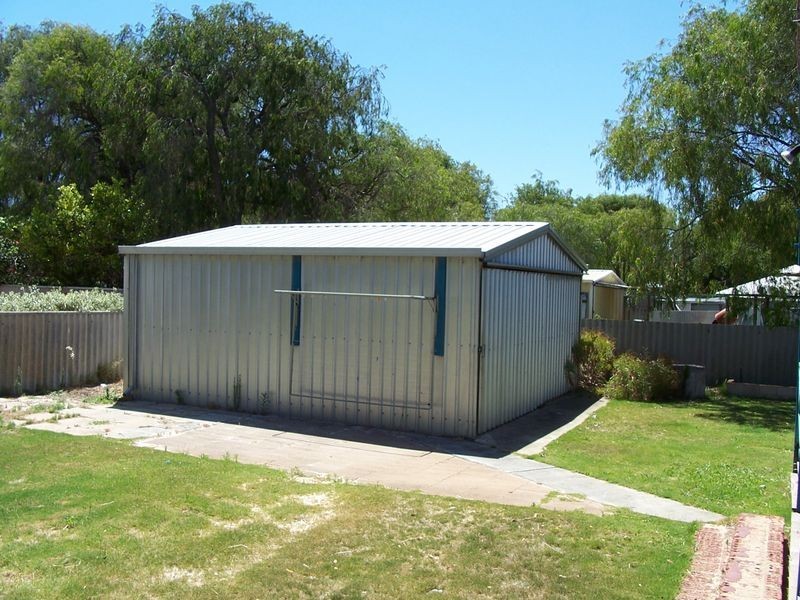 699 Bussell Highway, Abbey WA 6280