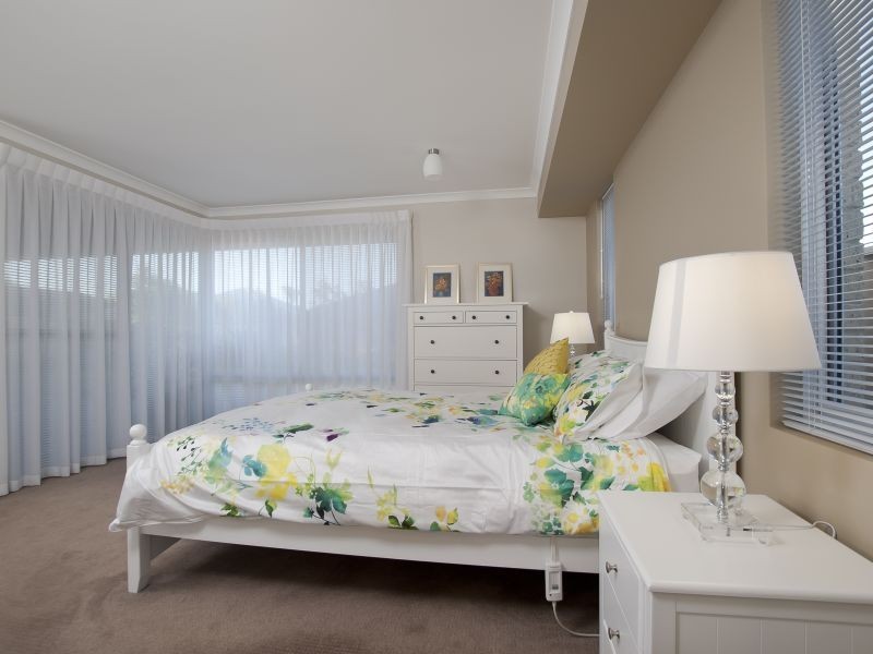 13 Provincia Parade, Yalyalup WA 6280