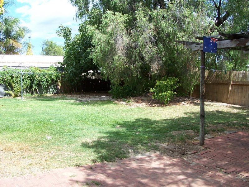 40 Derek Street, West Busselton WA 6280