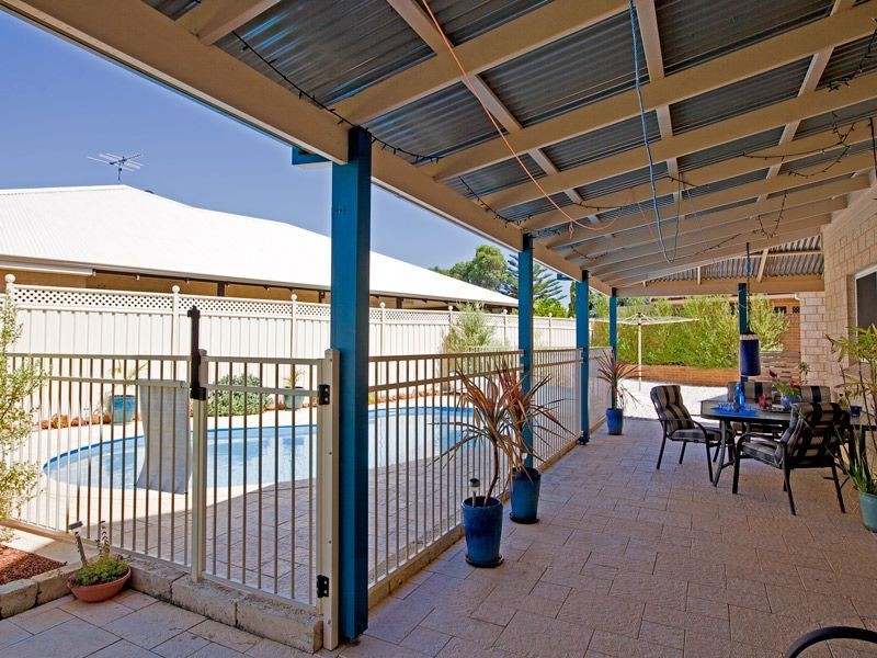 21 Hovea Crescent, West Busselton WA 6280