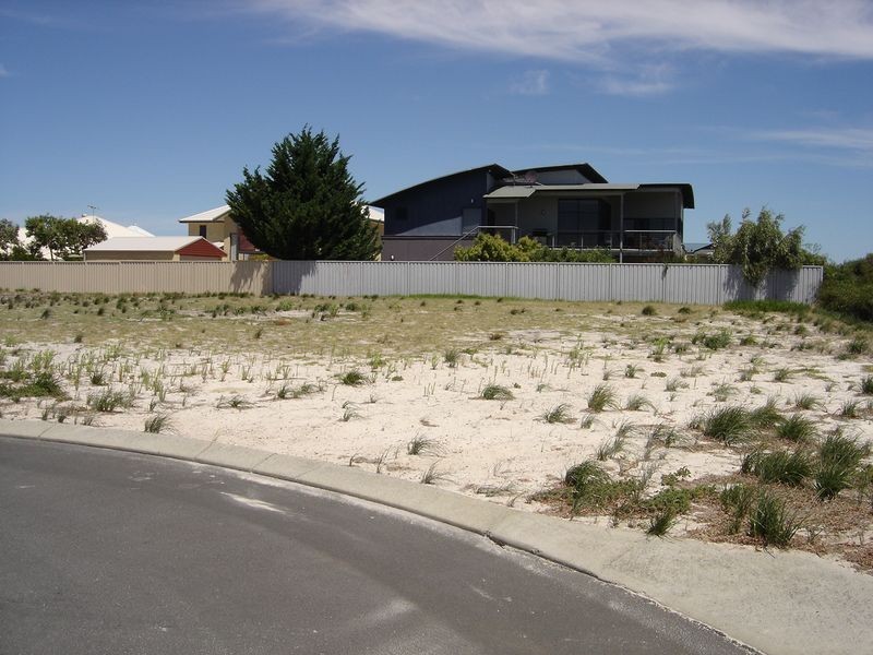 37 Freycinet Drive, Busselton WA 6280