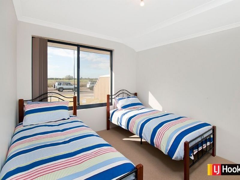 20 Gigondas Street, Yalyalup WA 6280