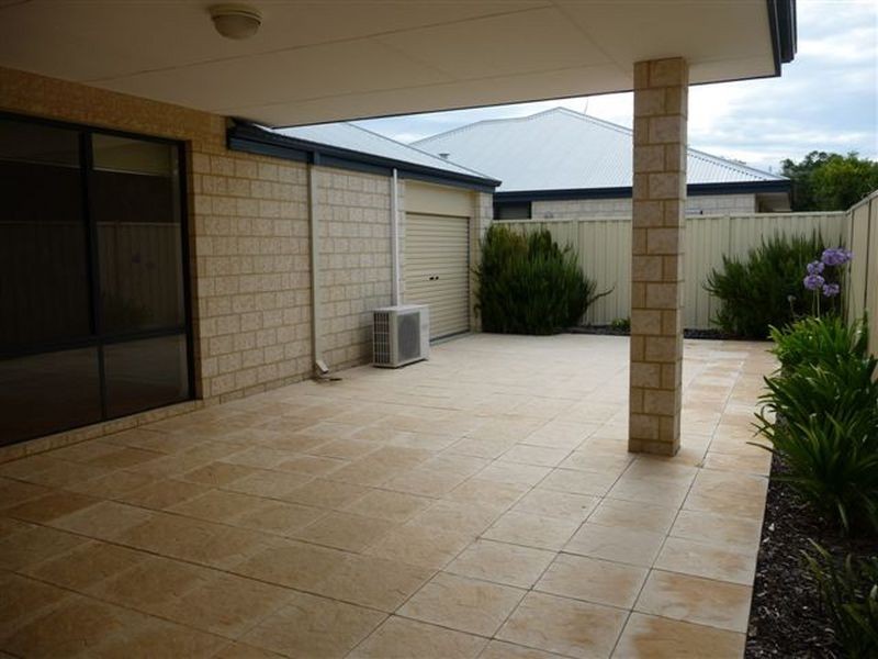 2/11 King Street, Busselton WA 6280