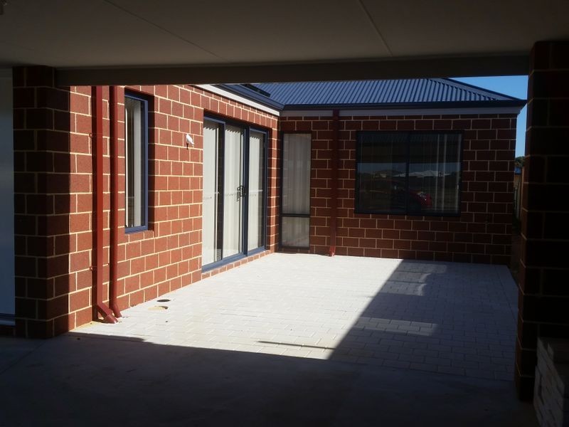 31 Alice Street, Yalyalup WA 6280