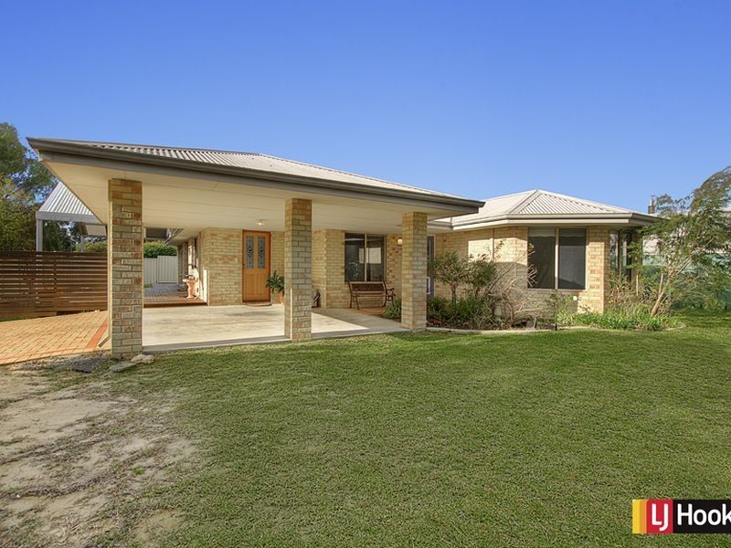 54 Clydebank Avenue, West Busselton WA 6280