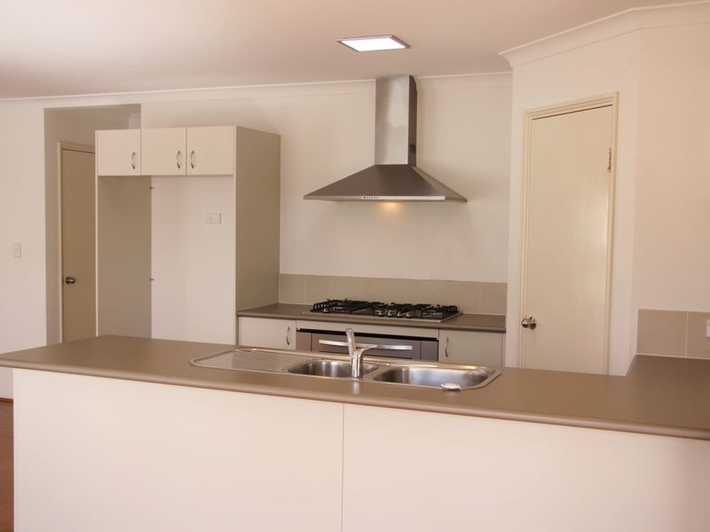 3/10 Ash Mews, Collie WA 6225