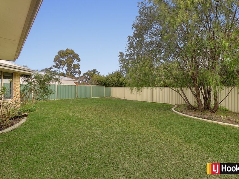 54 Clydebank Avenue, West Busselton WA 6280
