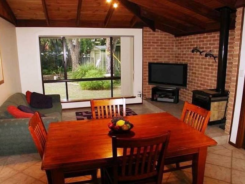 25 Averil Street, Abbey WA 6280
