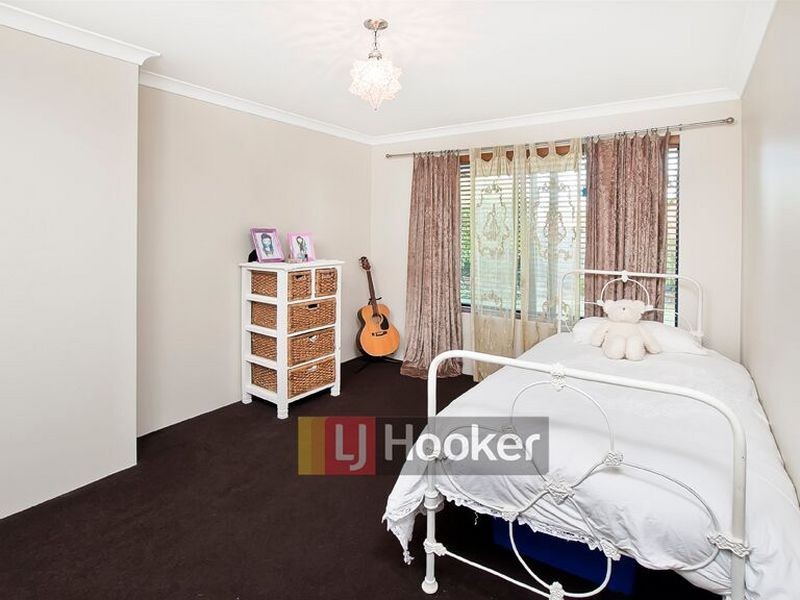 8 Clematis Way, Broadwater WA 6280