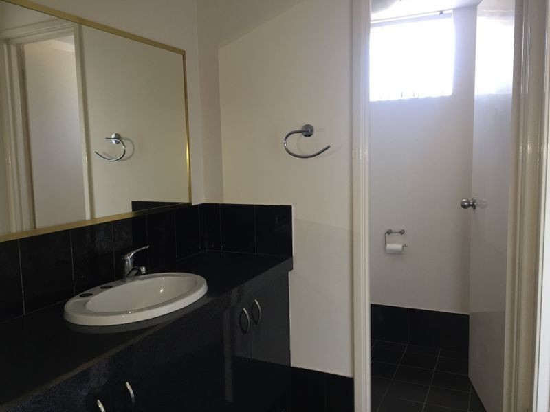 5 Mahogany Place, Eaton WA 6232