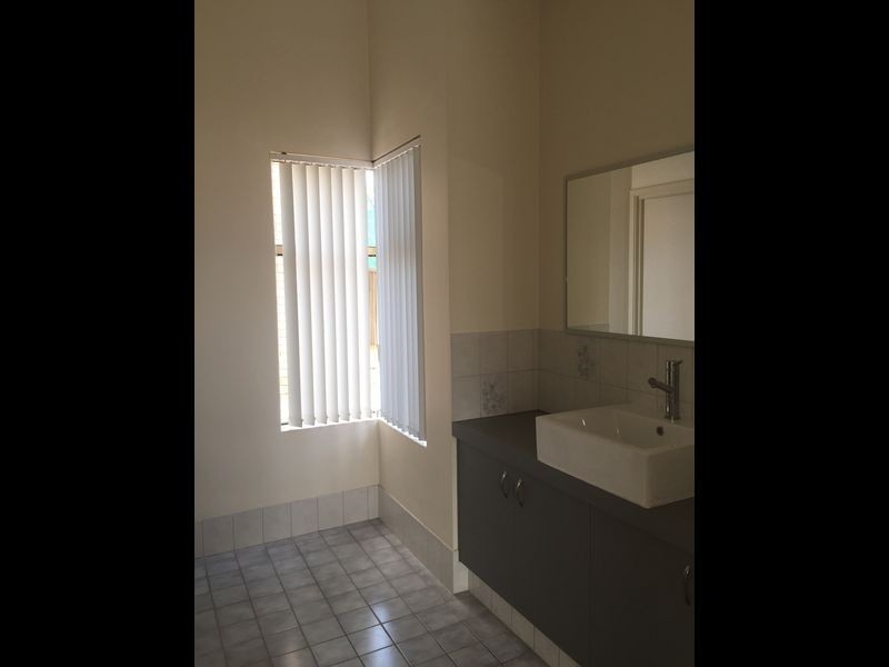 5 Mahogany Place, Eaton WA 6232