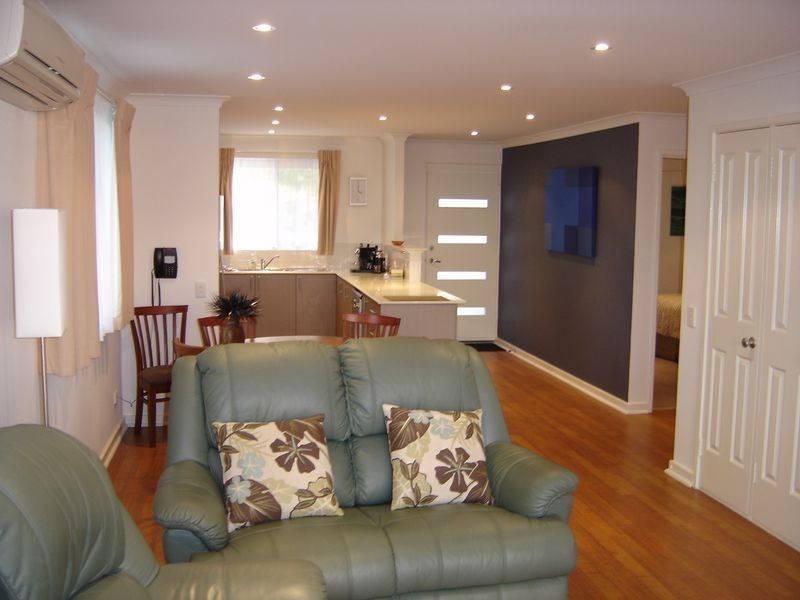 41/14 Little Colin Street, Busselton WA 6280