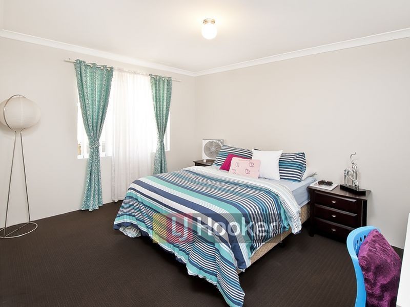 4 Toulon Way, Yalyalup WA 6280