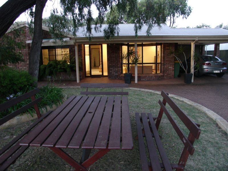 25 Averil Street, Abbey WA 6280