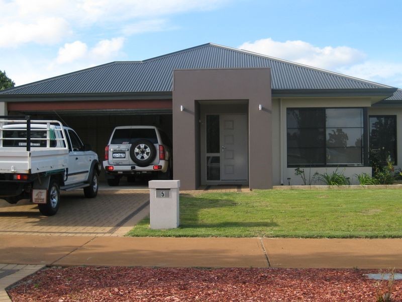 5 Parksview Blvd, Vasse WA 6280