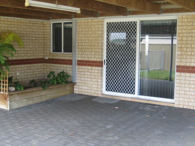 3 Songlark Mews, Geographe WA 6280