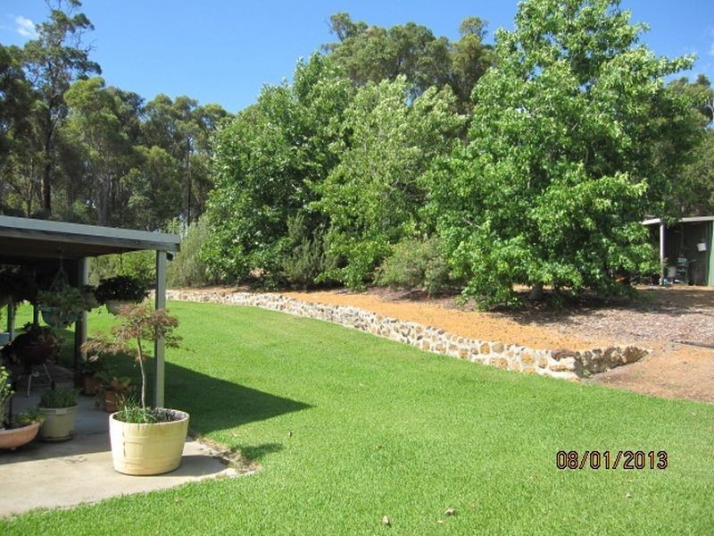 15 Rosella Close, Nannup WA 6275