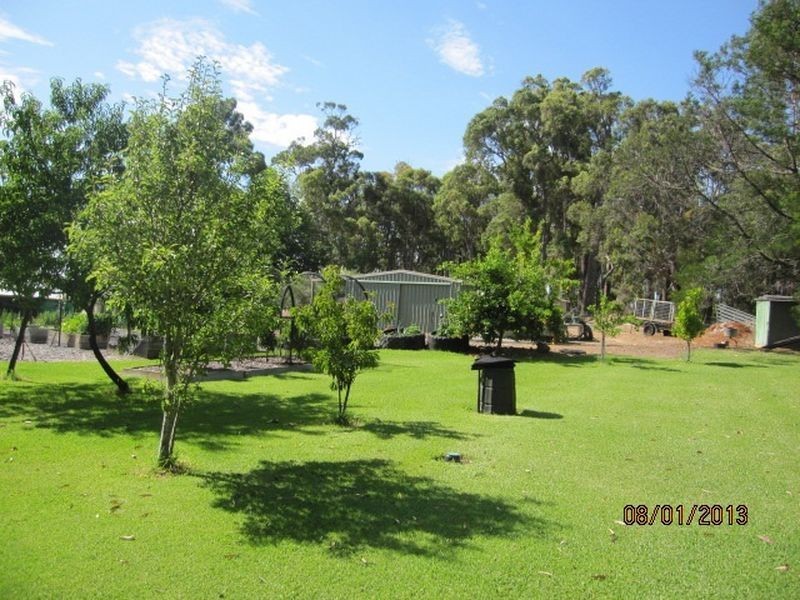 15 Rosella Close, Nannup WA 6275