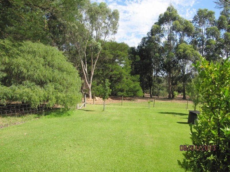 15 Rosella Close, Nannup WA 6275