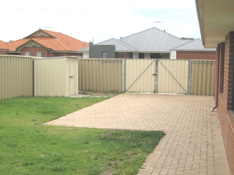 14 Wagon Entrance, Busselton WA 6280