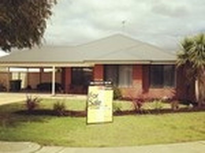 14 Wagon Entrance, Busselton WA 6280