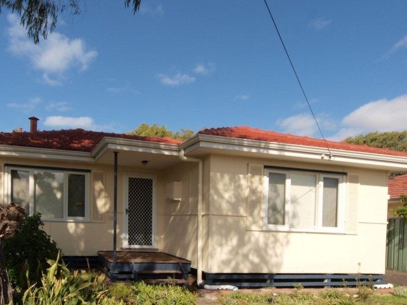 9 Wilmott Street, Busselton WA 6280