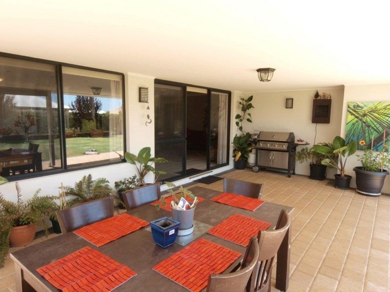 4 Black Wattle Way, Broadwater WA 6280